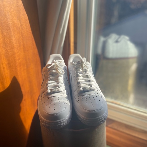 Nike Air Force Ones - Picture 11 of 11